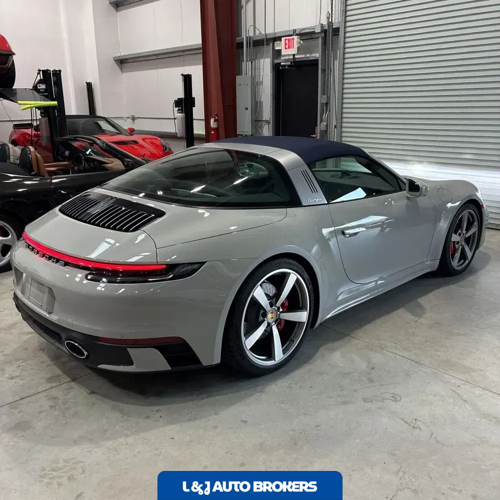 2024 Porsche 911 Targa 4S