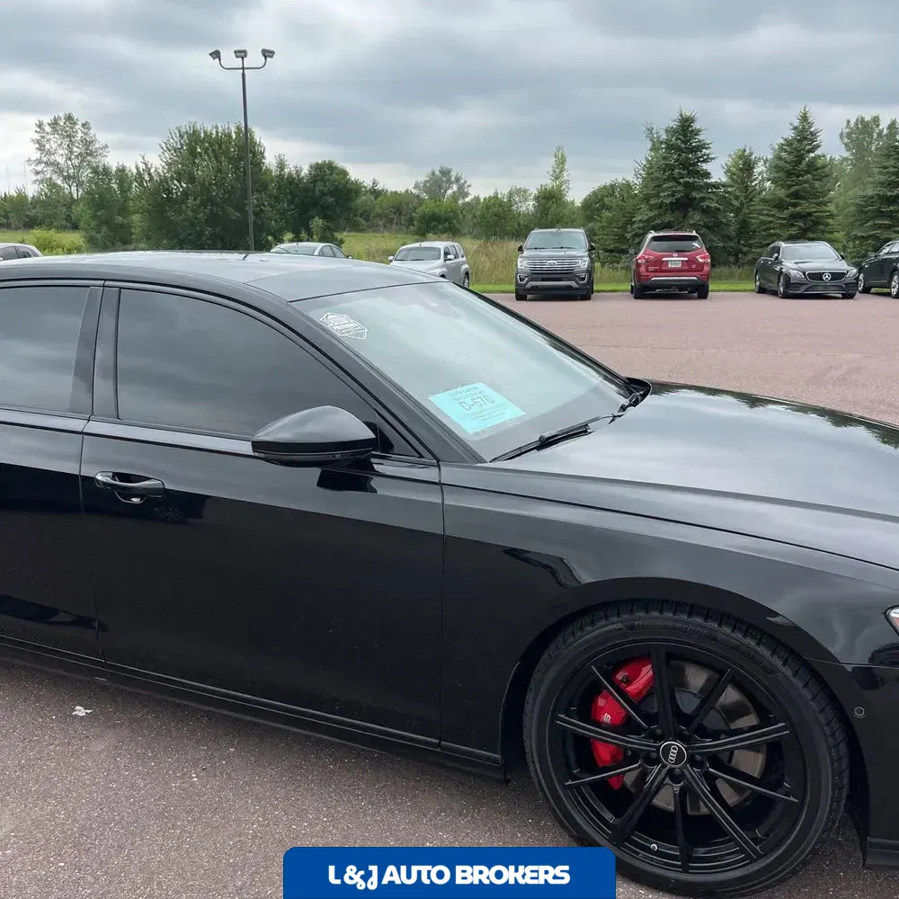 2022 Audi S8 4.0T quattro
