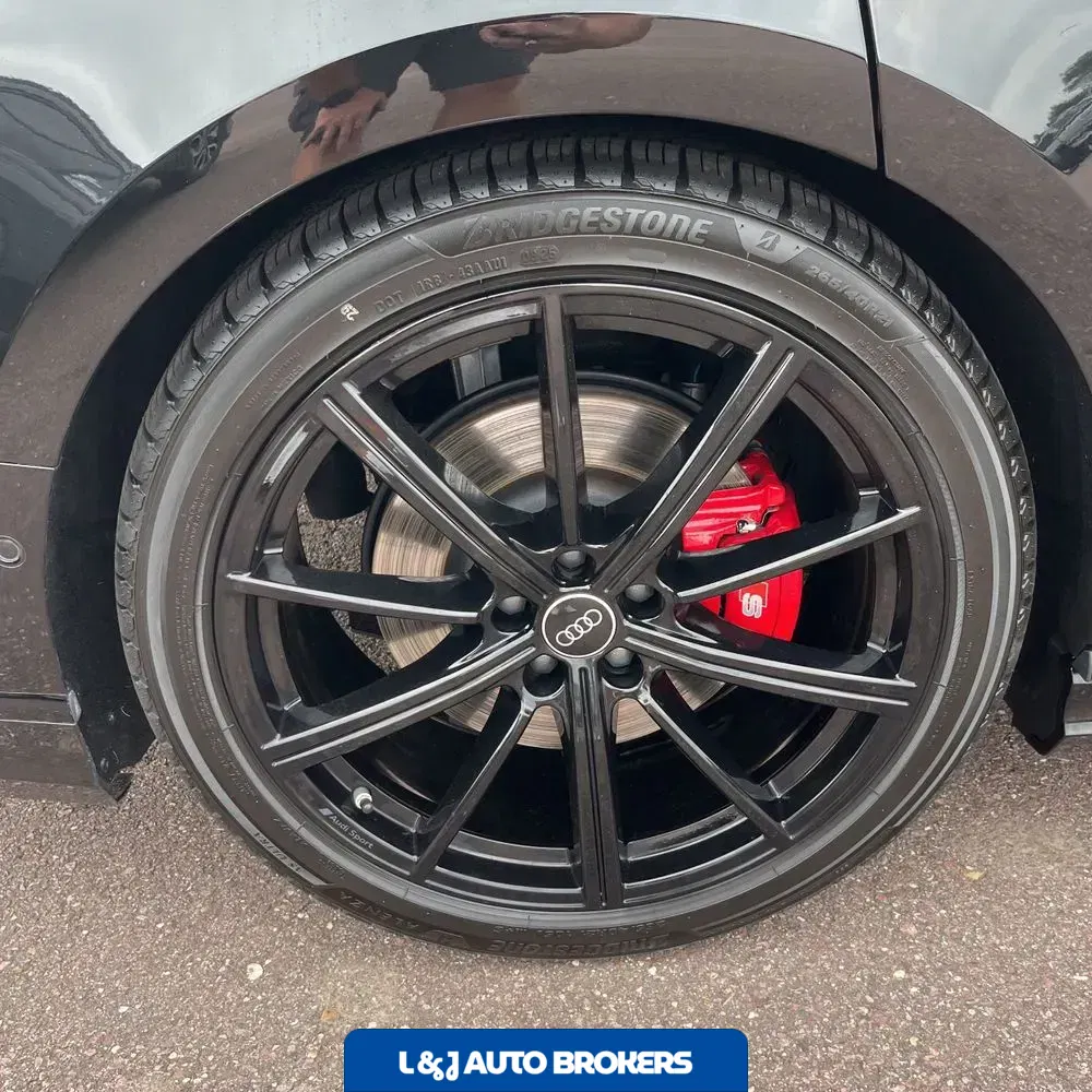2022 Audi S8 4.0T quattro