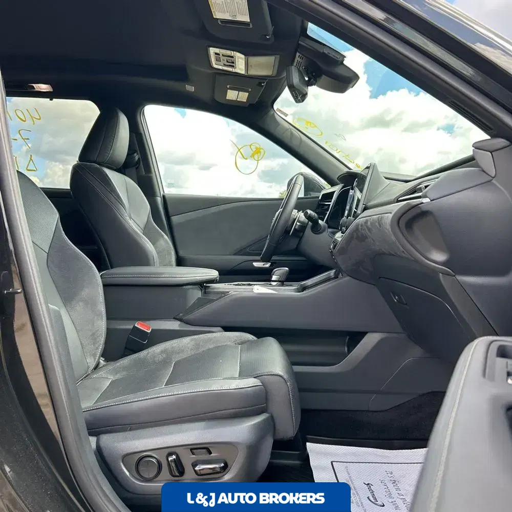 2024 Lexus TX-Series TX350 Ultra Luxury
