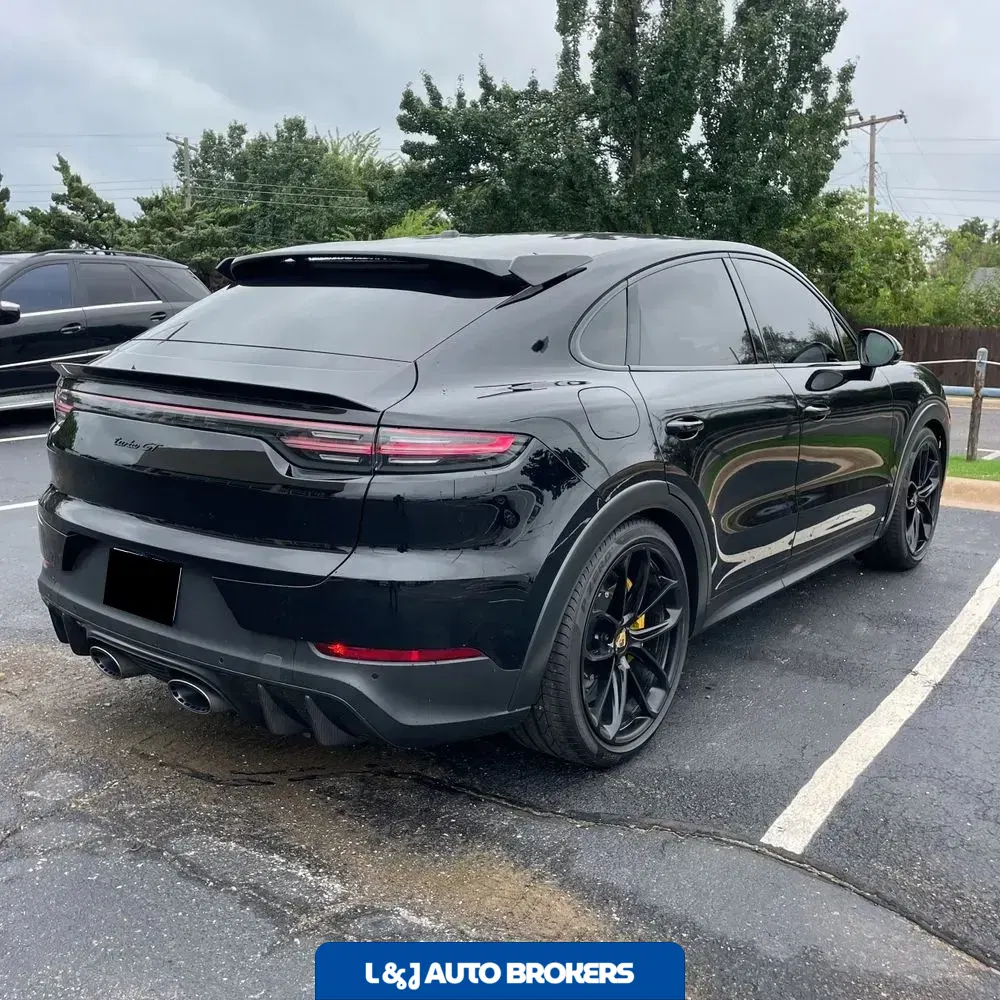 2022 Porsche Cayenne Turbo GT