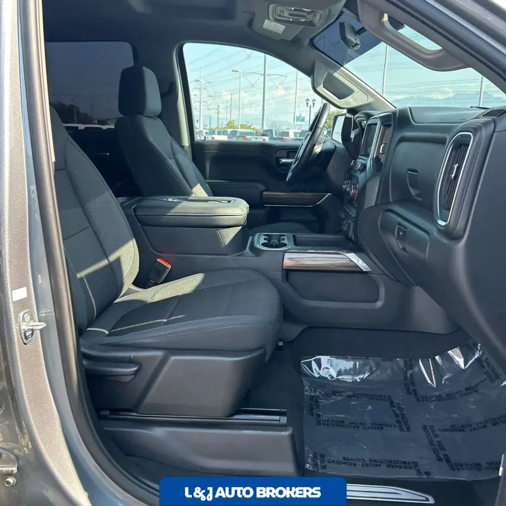 2020 Chevrolet Silverado 1500 RST