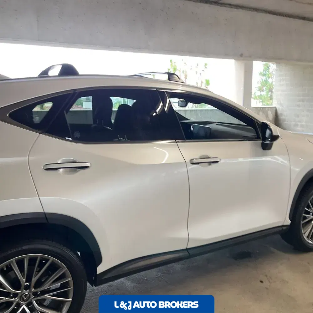 2023 Lexus NX 350h Luxury