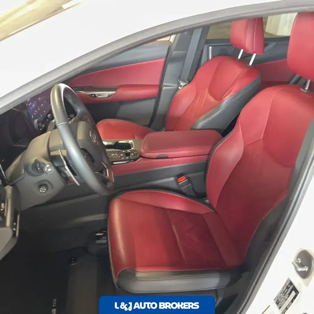 2023 Lexus NX 350h Luxury