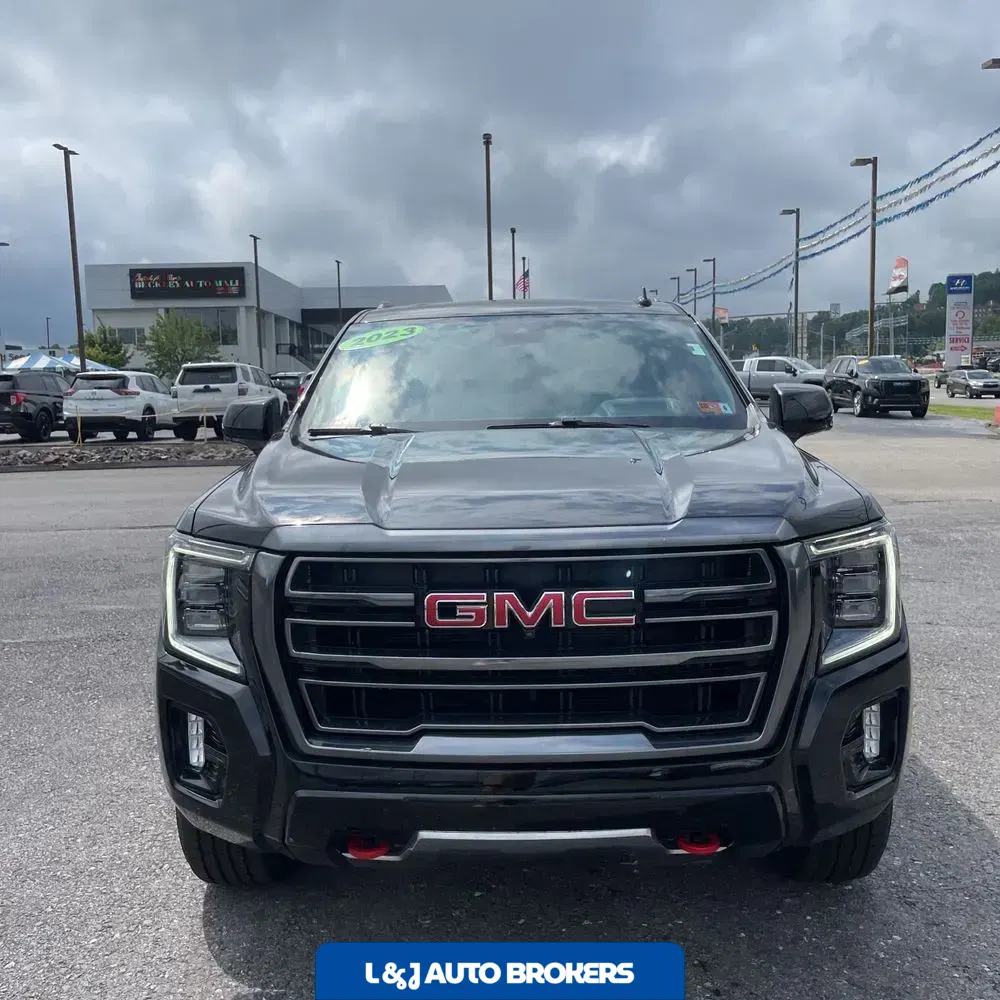 2023 GMC Yukon AT4