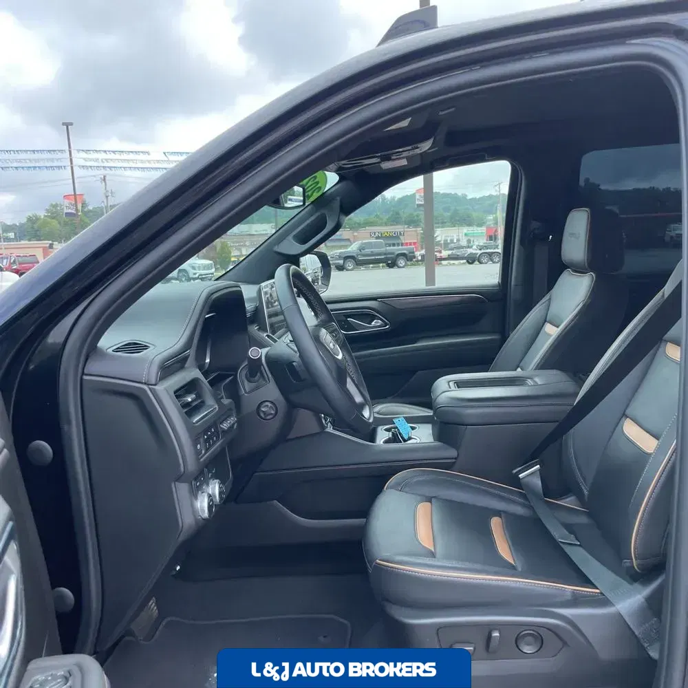 2023 GMC Yukon AT4