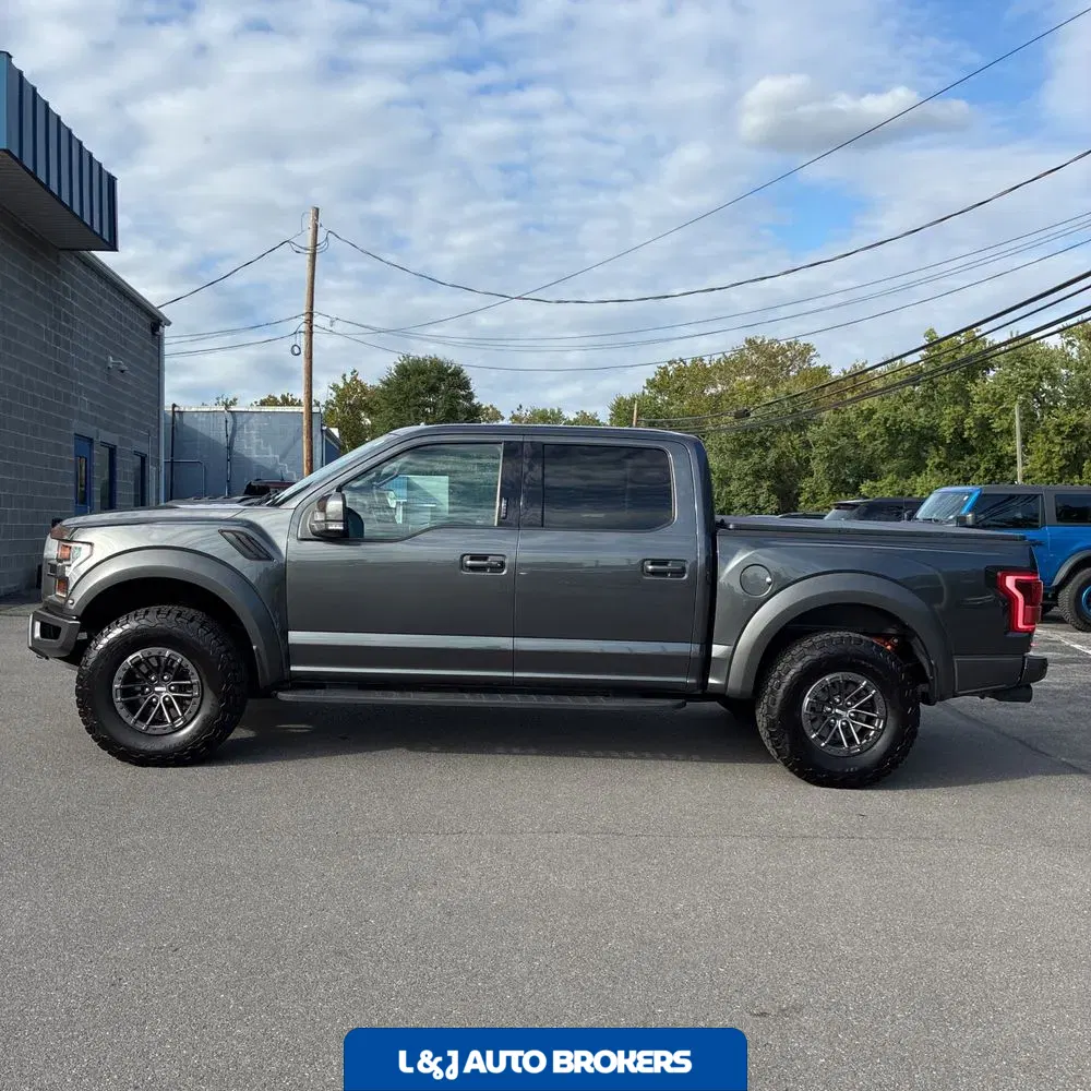 2020 Ford F-150 Raptor
