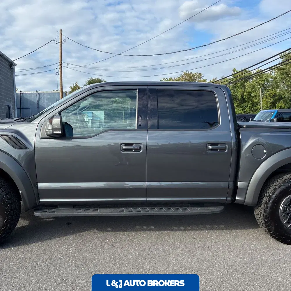 2020 Ford F-150 Raptor