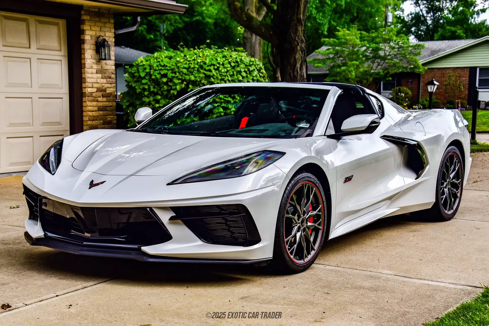 2023 Chevrolet Corvette Stingray Coupe 3LT Z51 70th Anniversary Edition