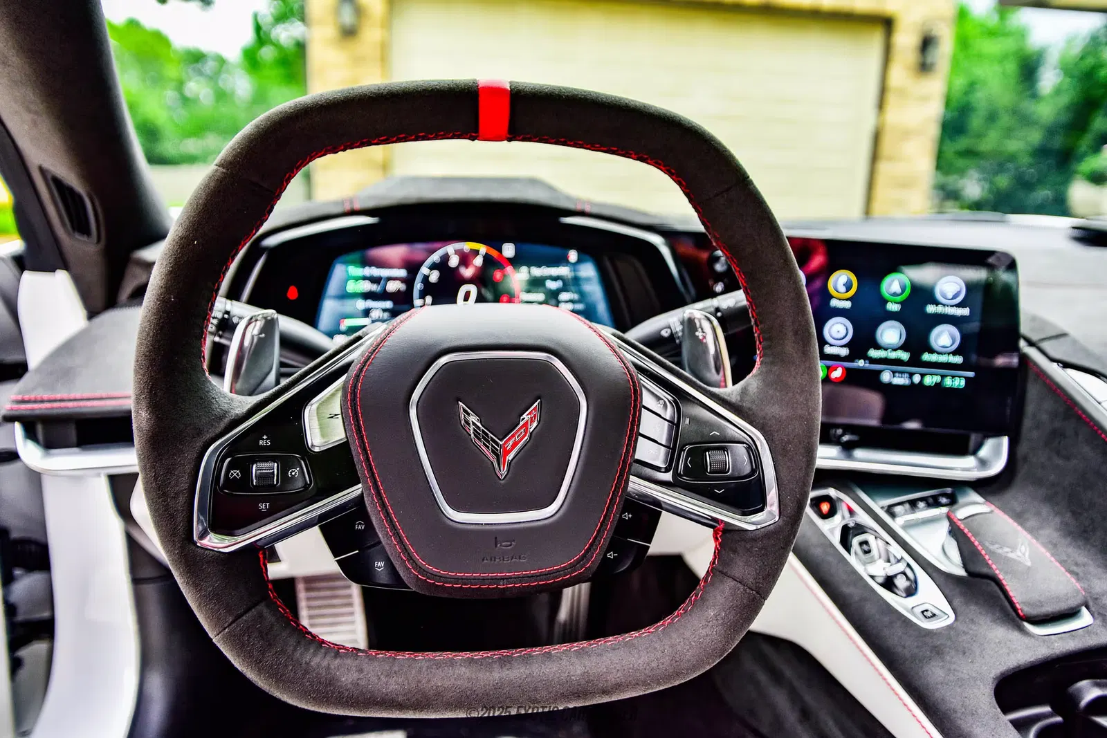 2023 Chevrolet Corvette Stingray Coupe 3LT Z51 70th Anniversary Edition