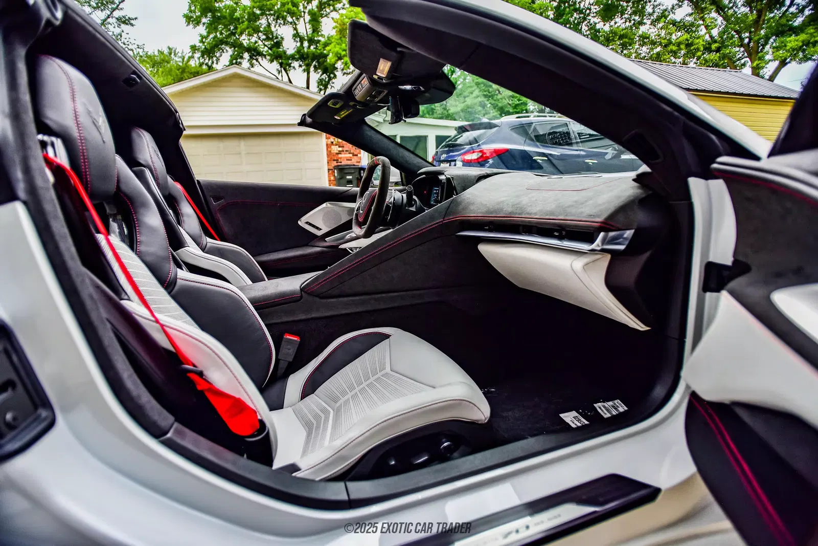 2023 Chevrolet Corvette Stingray Coupe 3LT Z51 70th Anniversary Edition