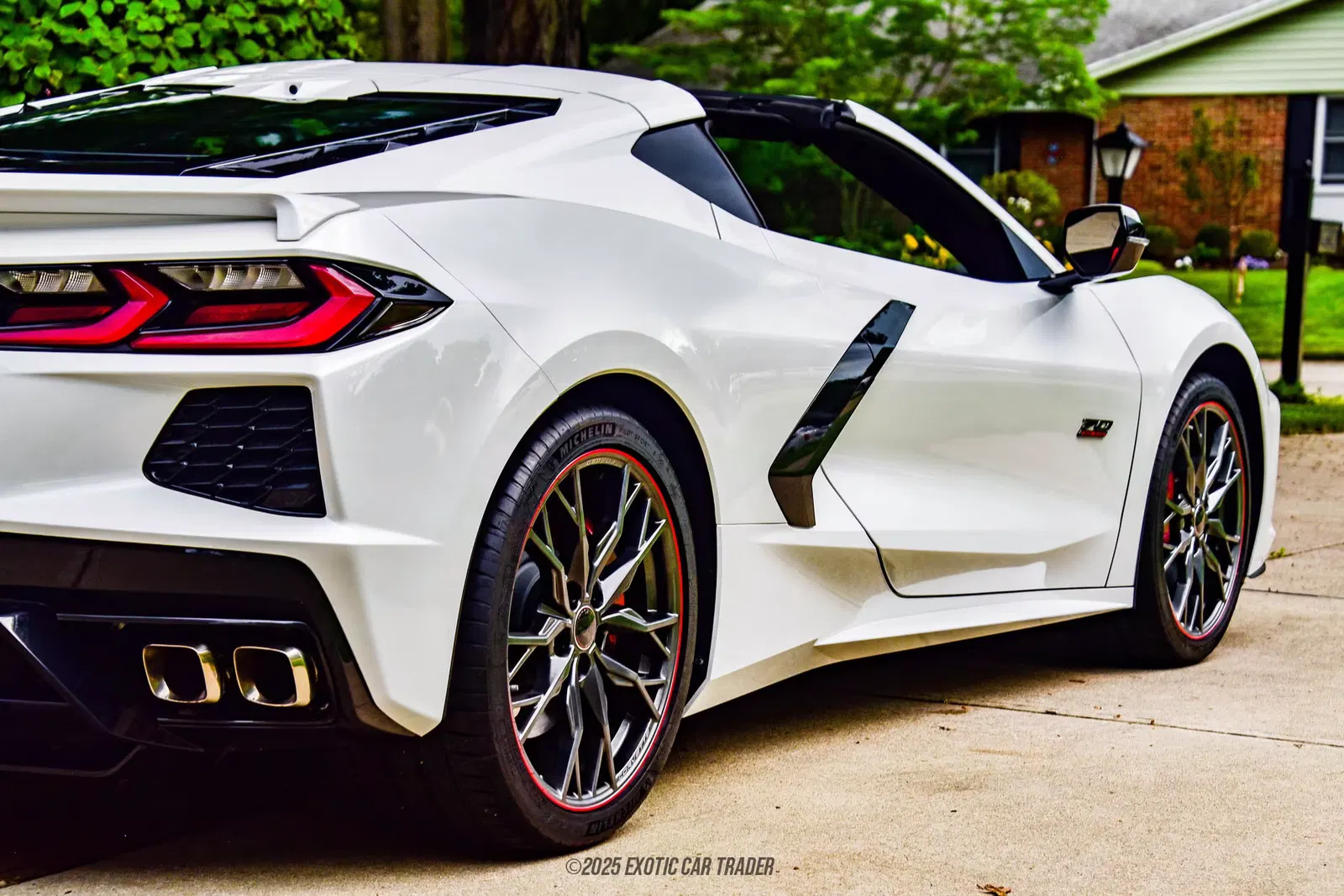 2023 Chevrolet Corvette Stingray Coupe 3LT Z51 70th Anniversary Edition