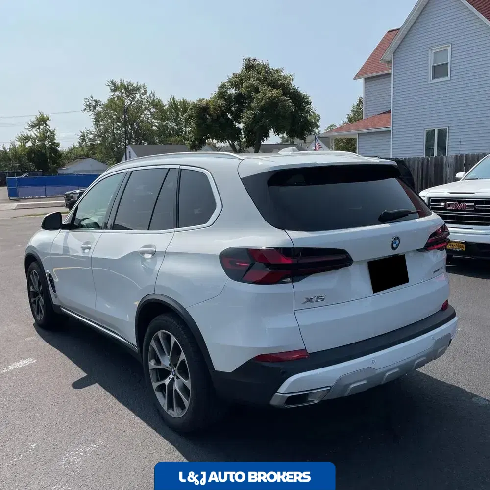 2024 BMW X5 XDrive40i