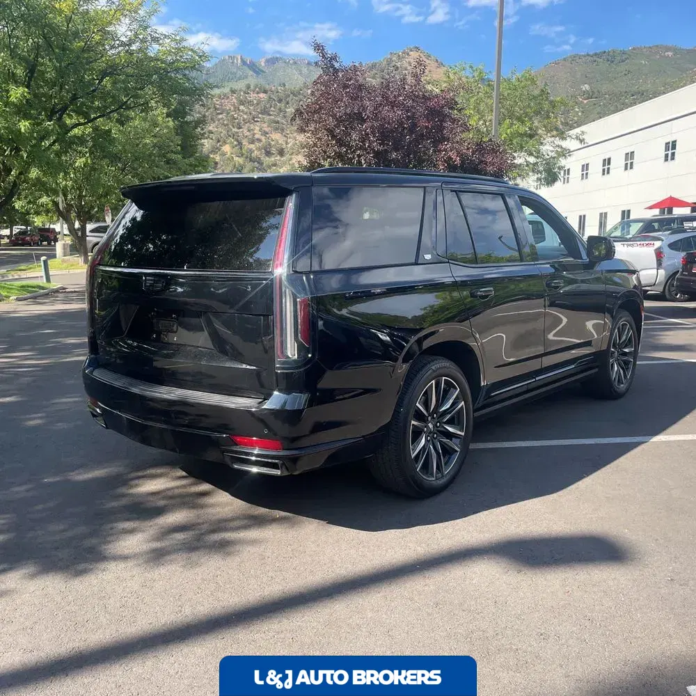 2022 Cadillac Escalade Sport Platinum