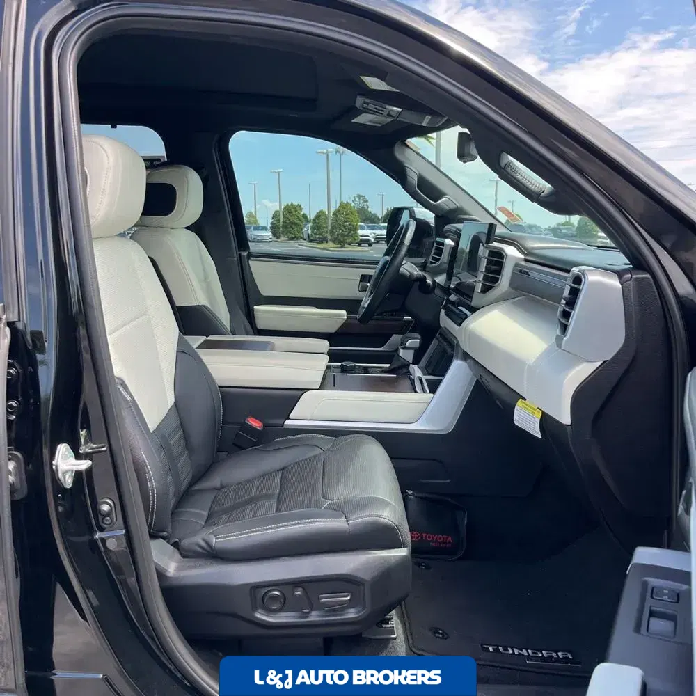 2024 Toyota Tundra Capstone HV