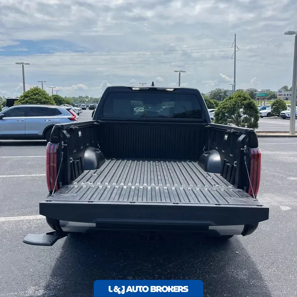 2024 Toyota Tundra Capstone HV