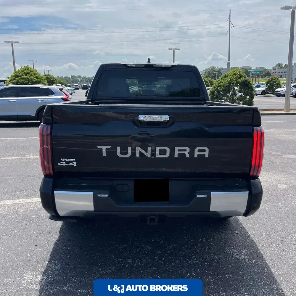 2024 Toyota Tundra Capstone HV