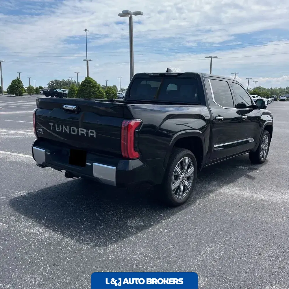 2024 Toyota Tundra Capstone HV