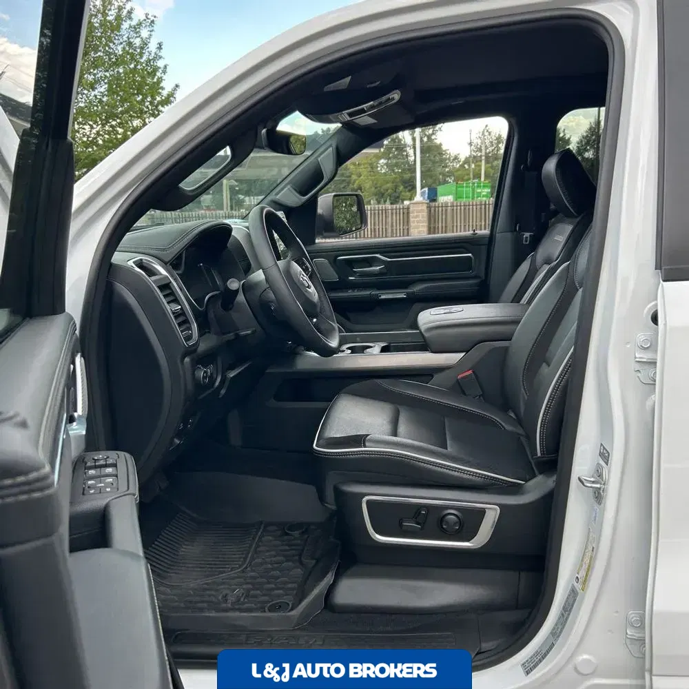2025 Ram 1500 Laramie