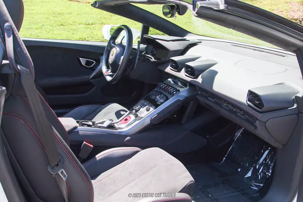2017 Lamborghini Huracan LP 580-2 Spyder