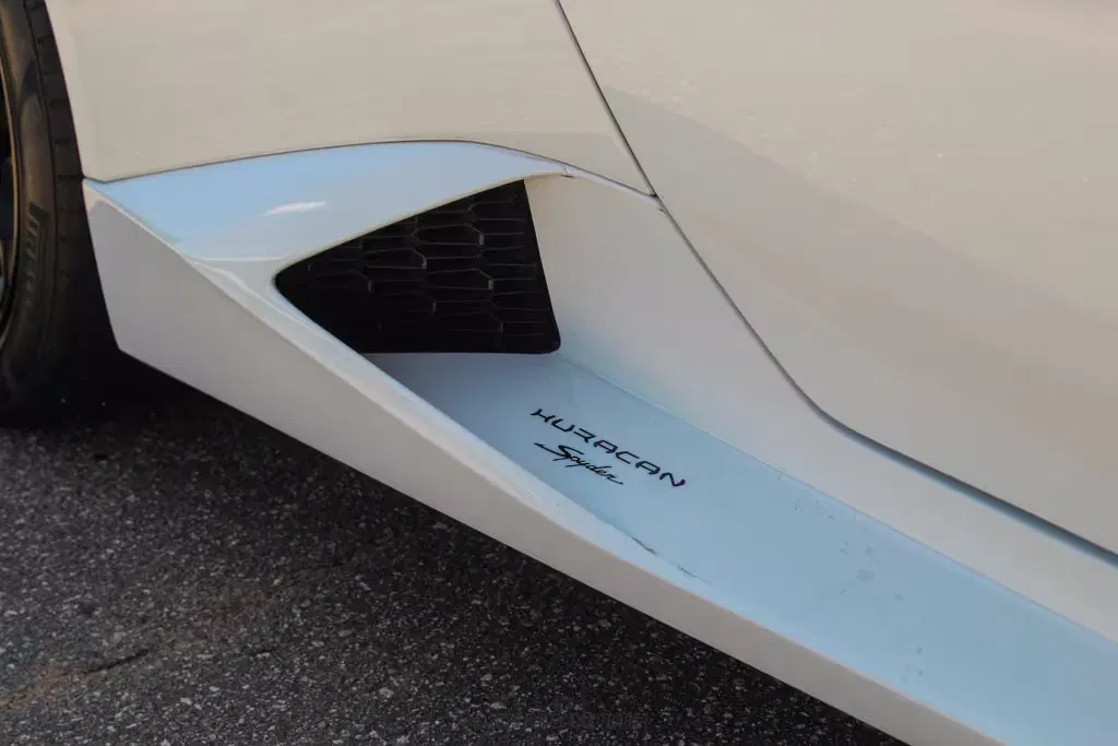 2017 Lamborghini Huracan LP 580-2 Spyder