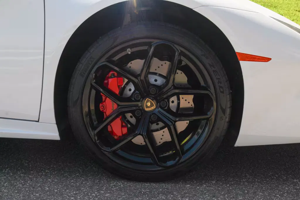 2017 Lamborghini Huracan LP 580-2 Spyder