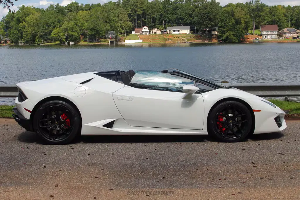 2017 Lamborghini Huracan LP 580-2 Spyder