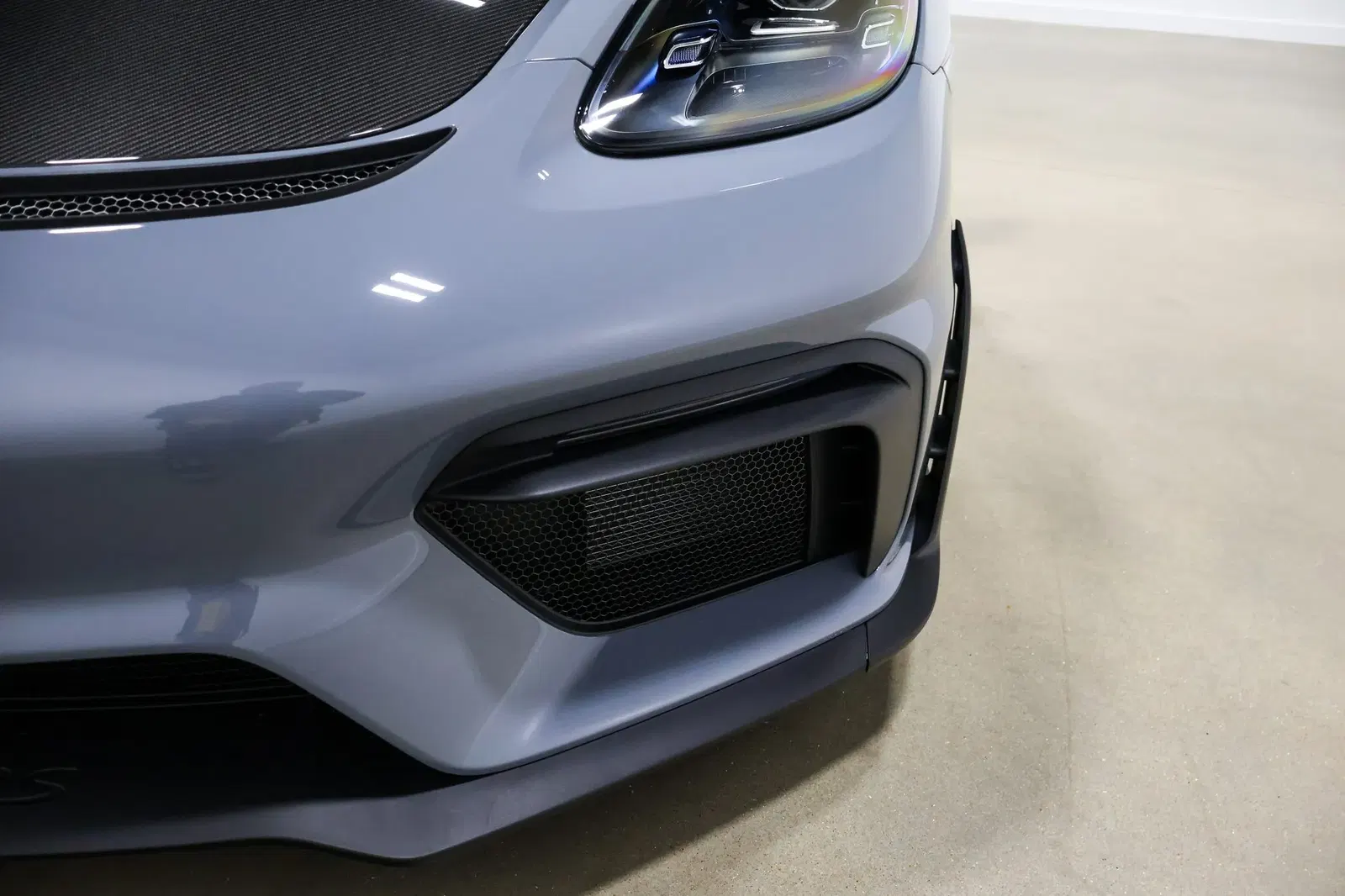 2024 Porsche 718 Spyder RS Weissach