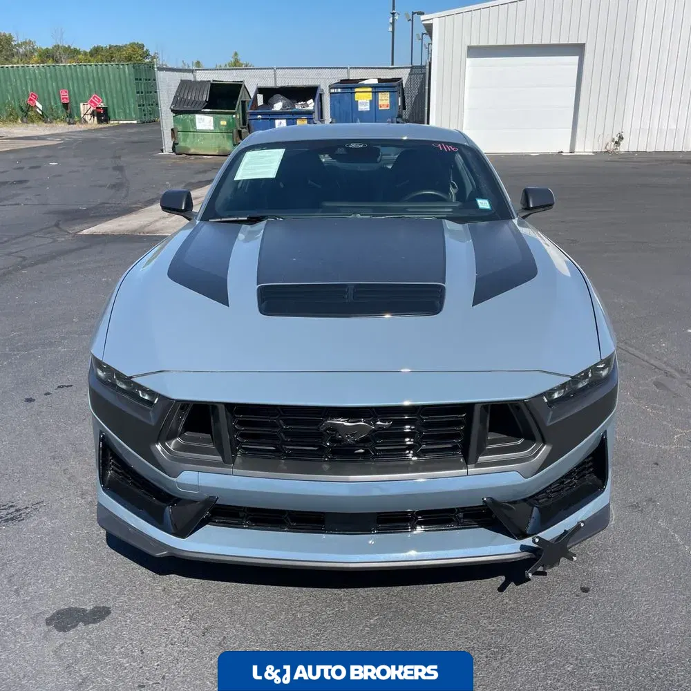 2024 Ford Mustang Dark Horse