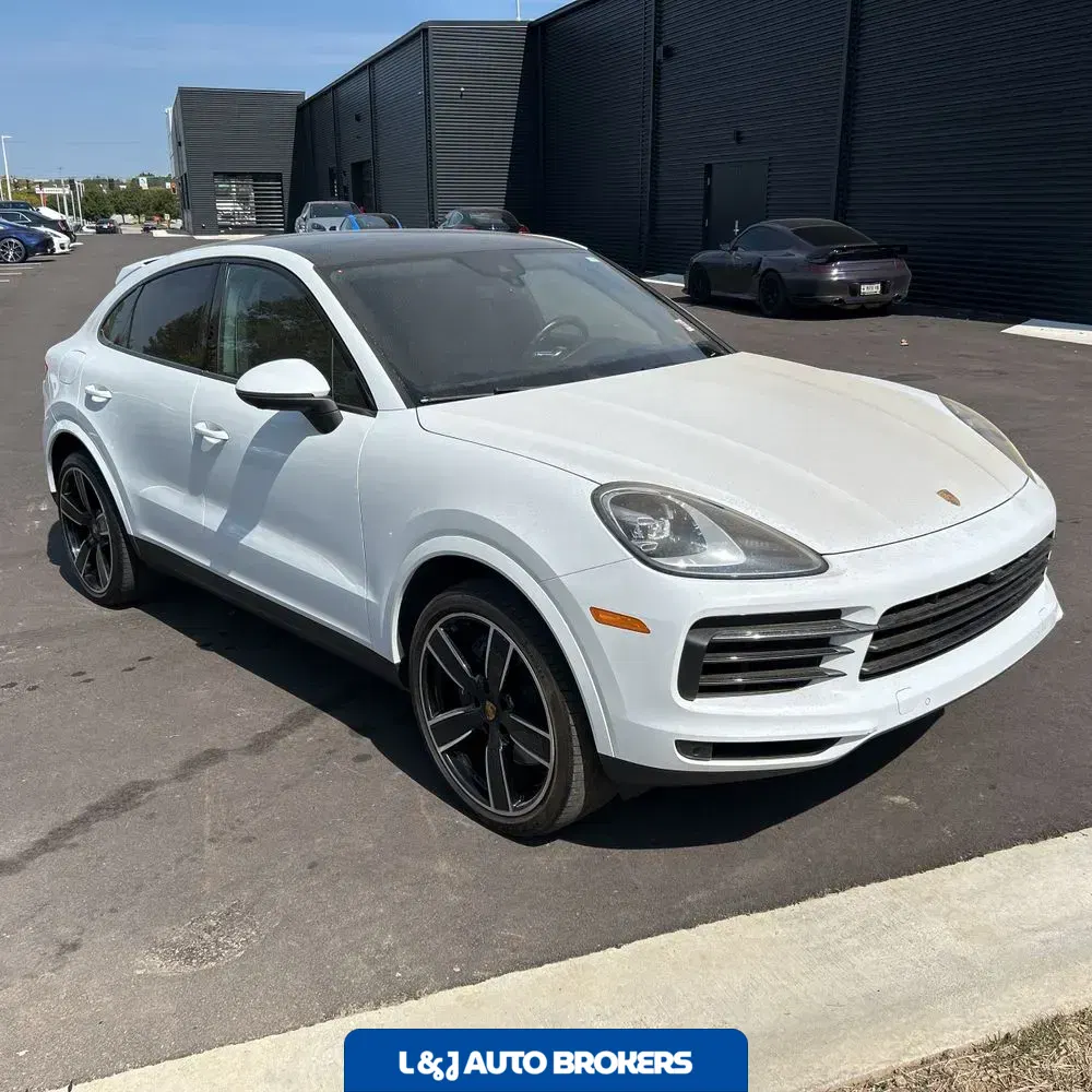 2022 Porsche Cayenne Coupe