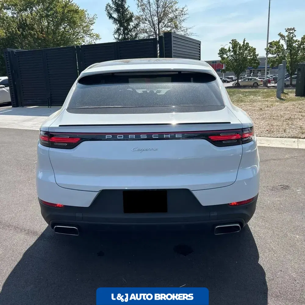 2022 Porsche Cayenne Coupe