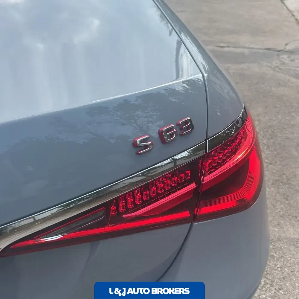 2024 Mercedes-Benz S-Class AMG S63 E Perf