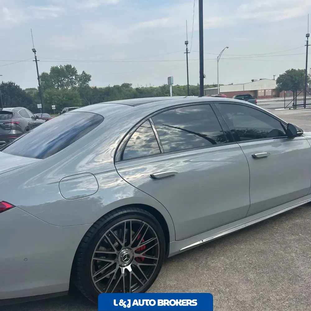 2024 Mercedes-Benz S-Class AMG S63 E Perf
