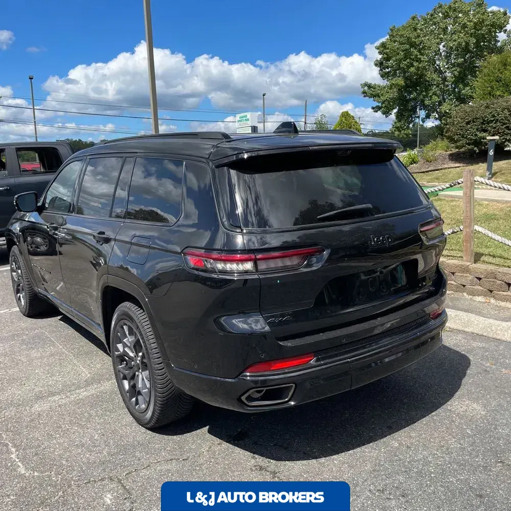 2023 Jeep Grand Cherokee L Summit Reserve