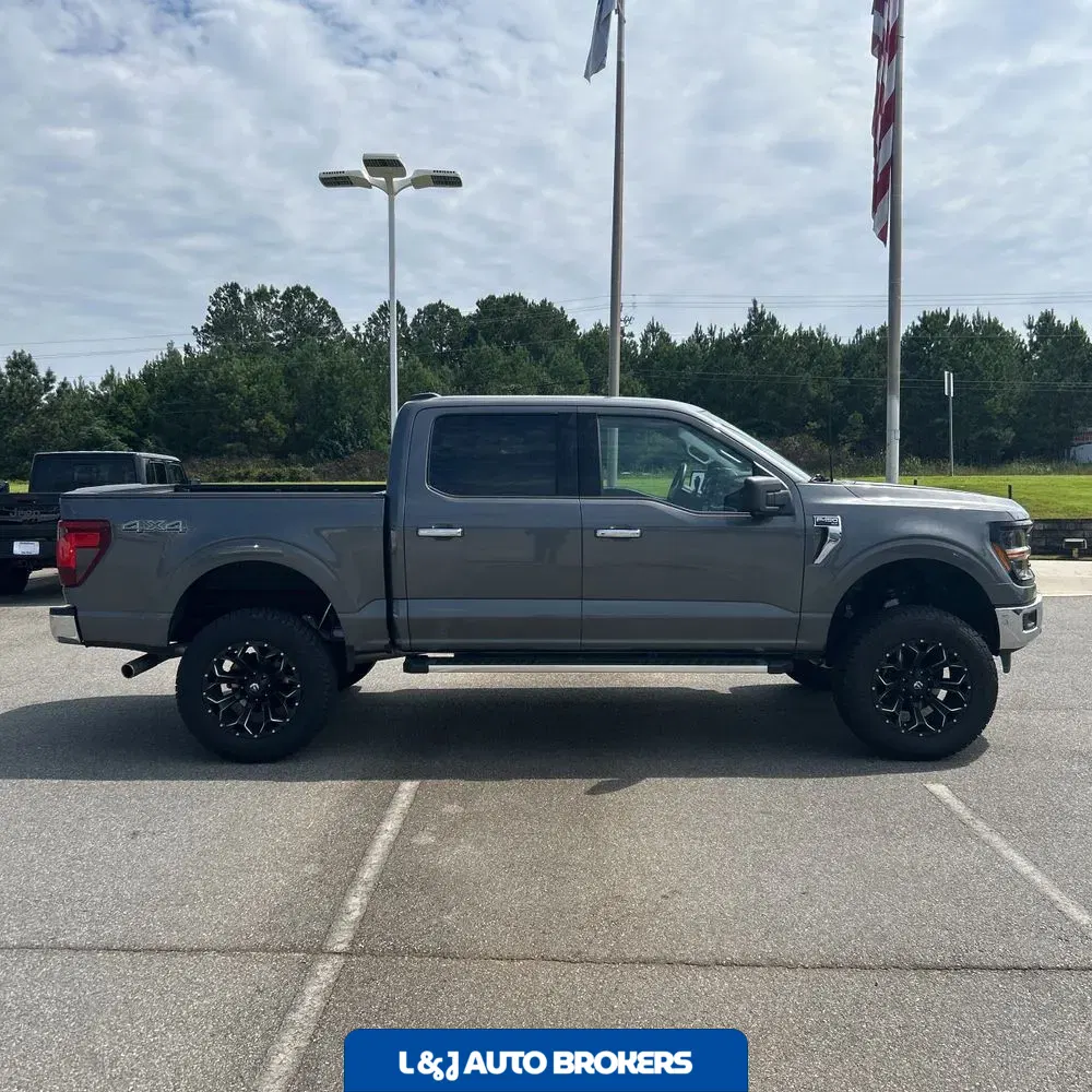 2024 Ford F150 XLT