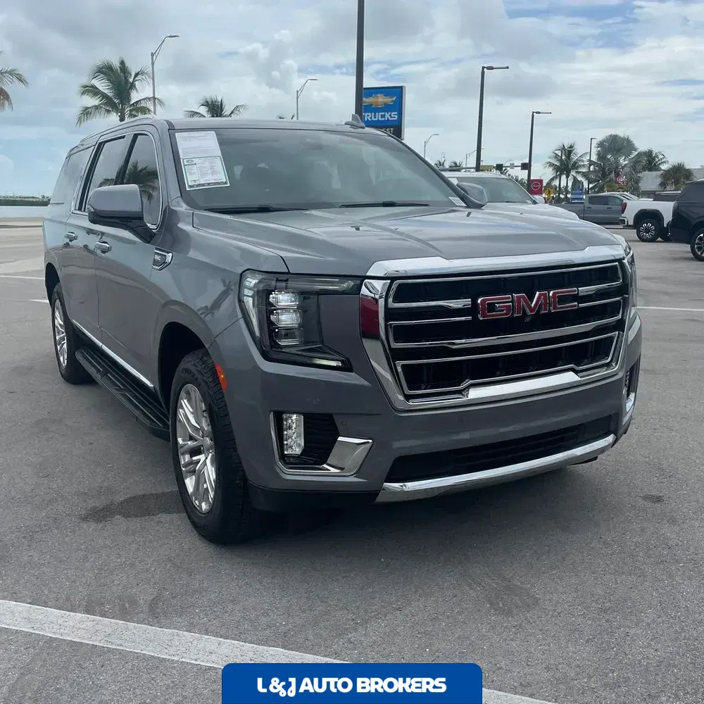 2022 GMC Yukon XL SLT