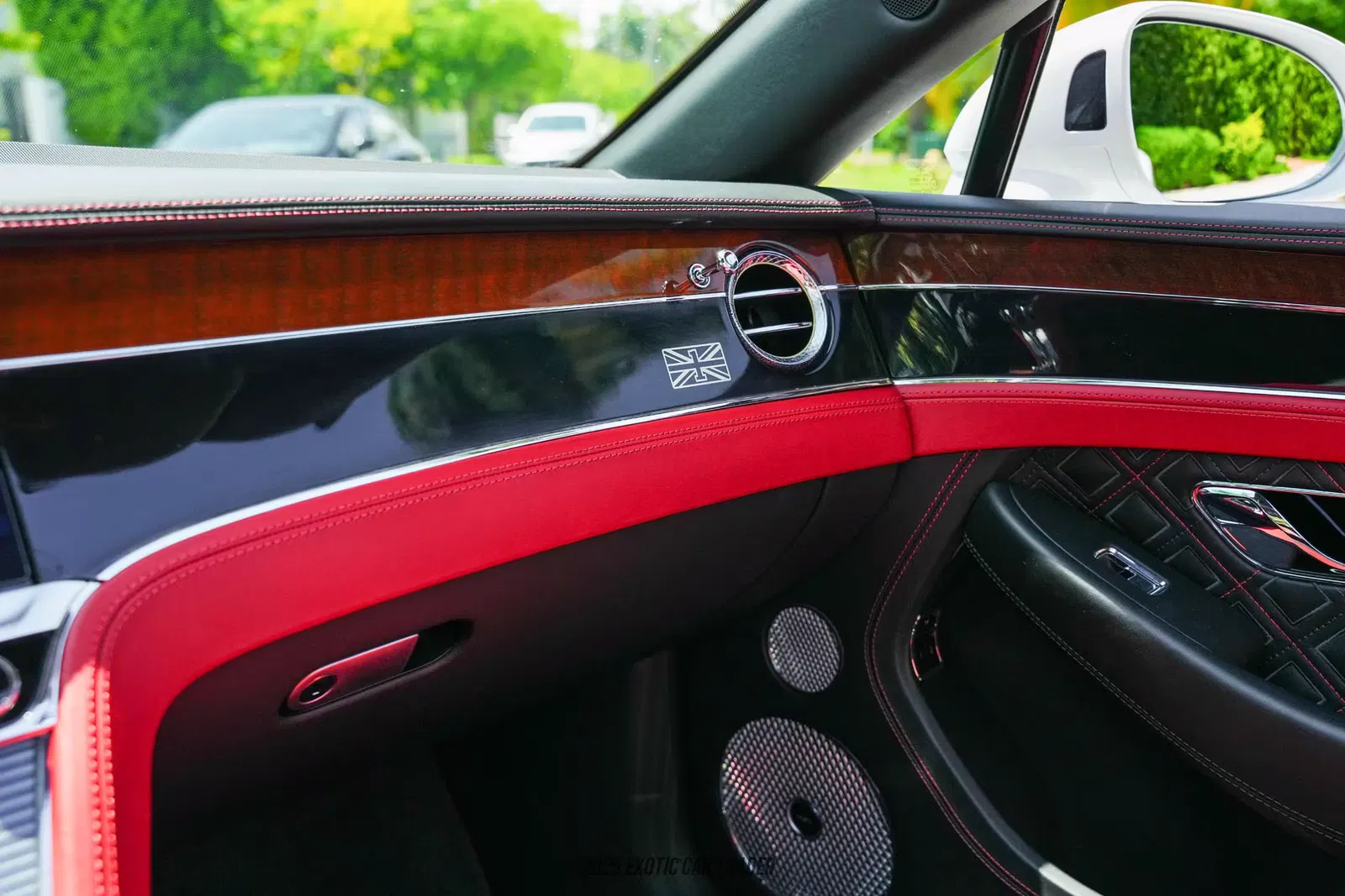 2020 Bentley Continental GTC V8 First Edition