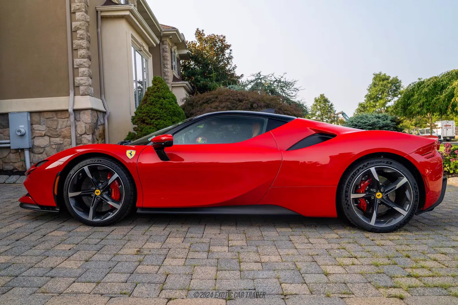 2022 Ferrari SF90