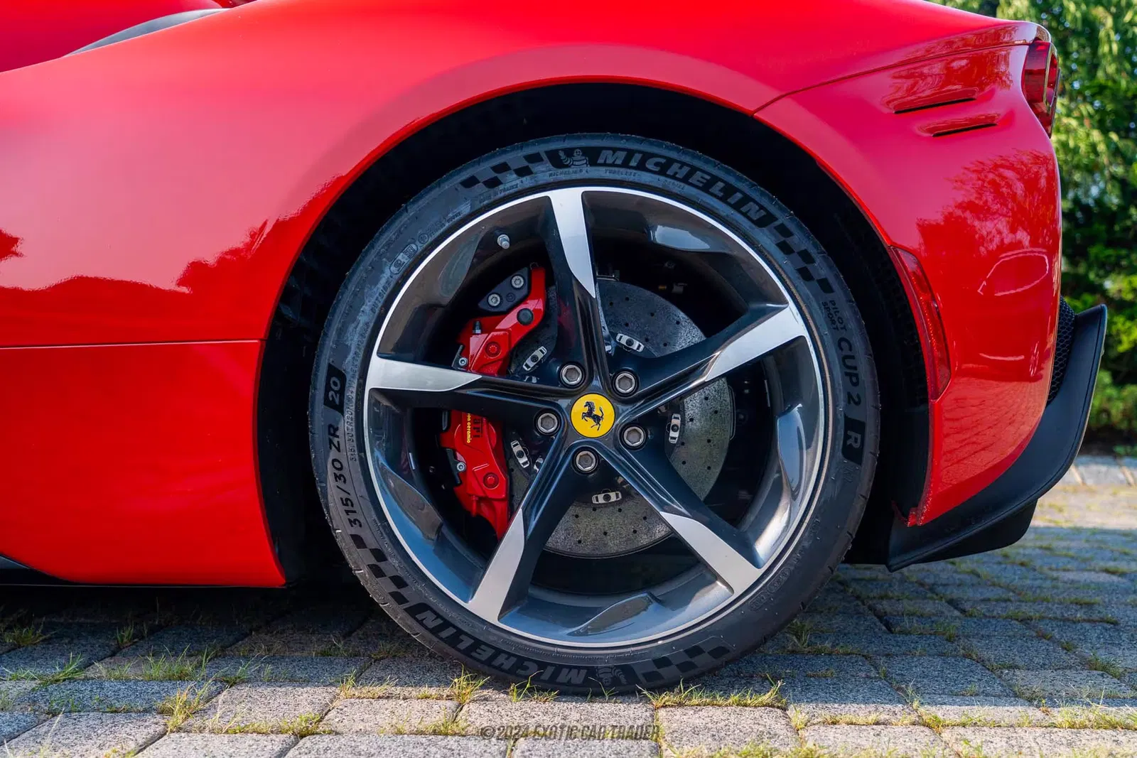 2022 Ferrari SF90