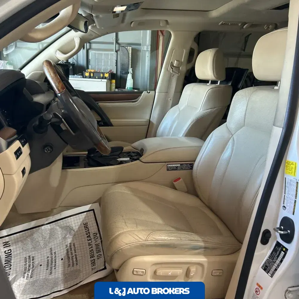2017 Lexus LX 570 Base