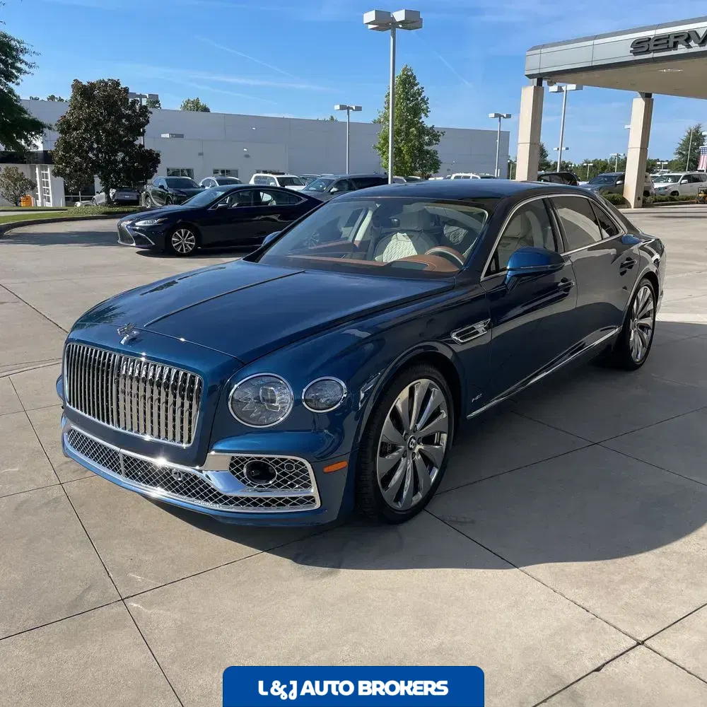 2022 Bentley Flying Spur Base