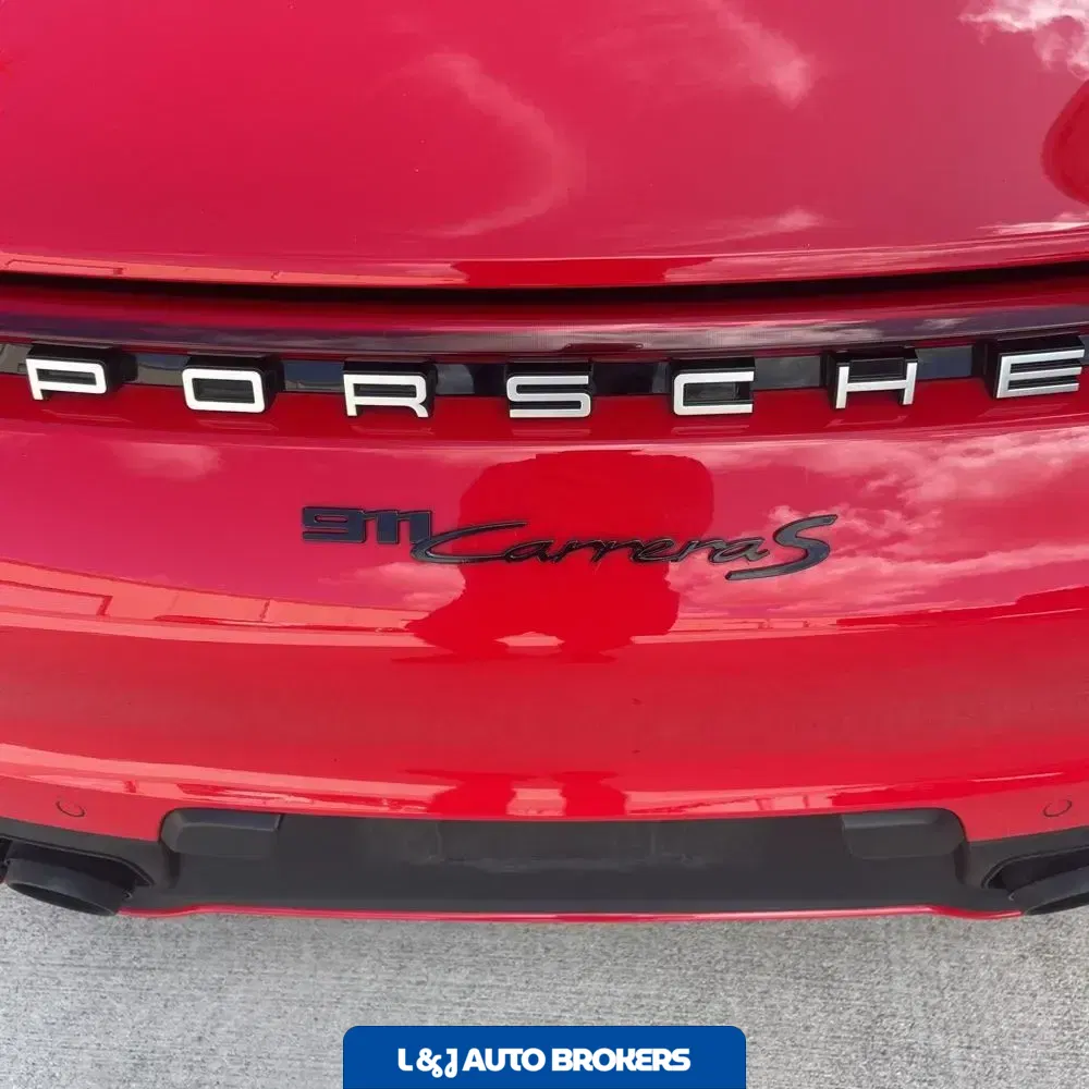 2024 Porsche 911 Carrera