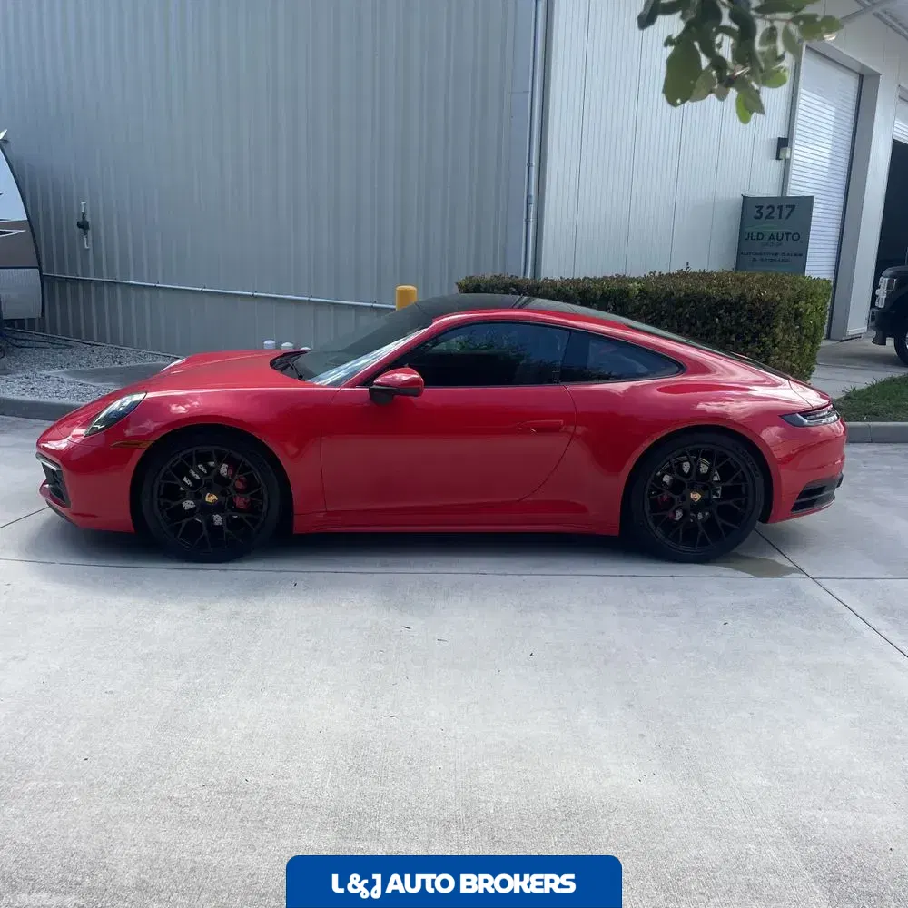 2024 Porsche 911 Carrera