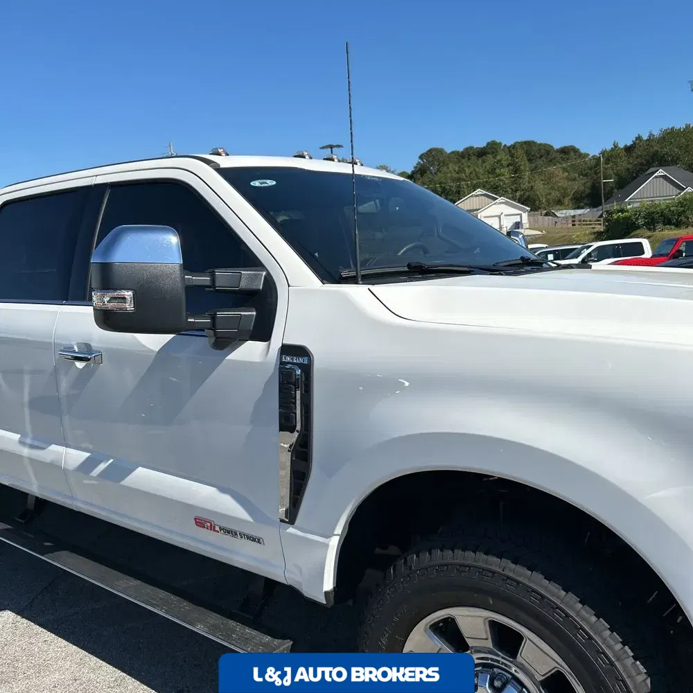 2025 Ford F-350 Super Duty King Ranch