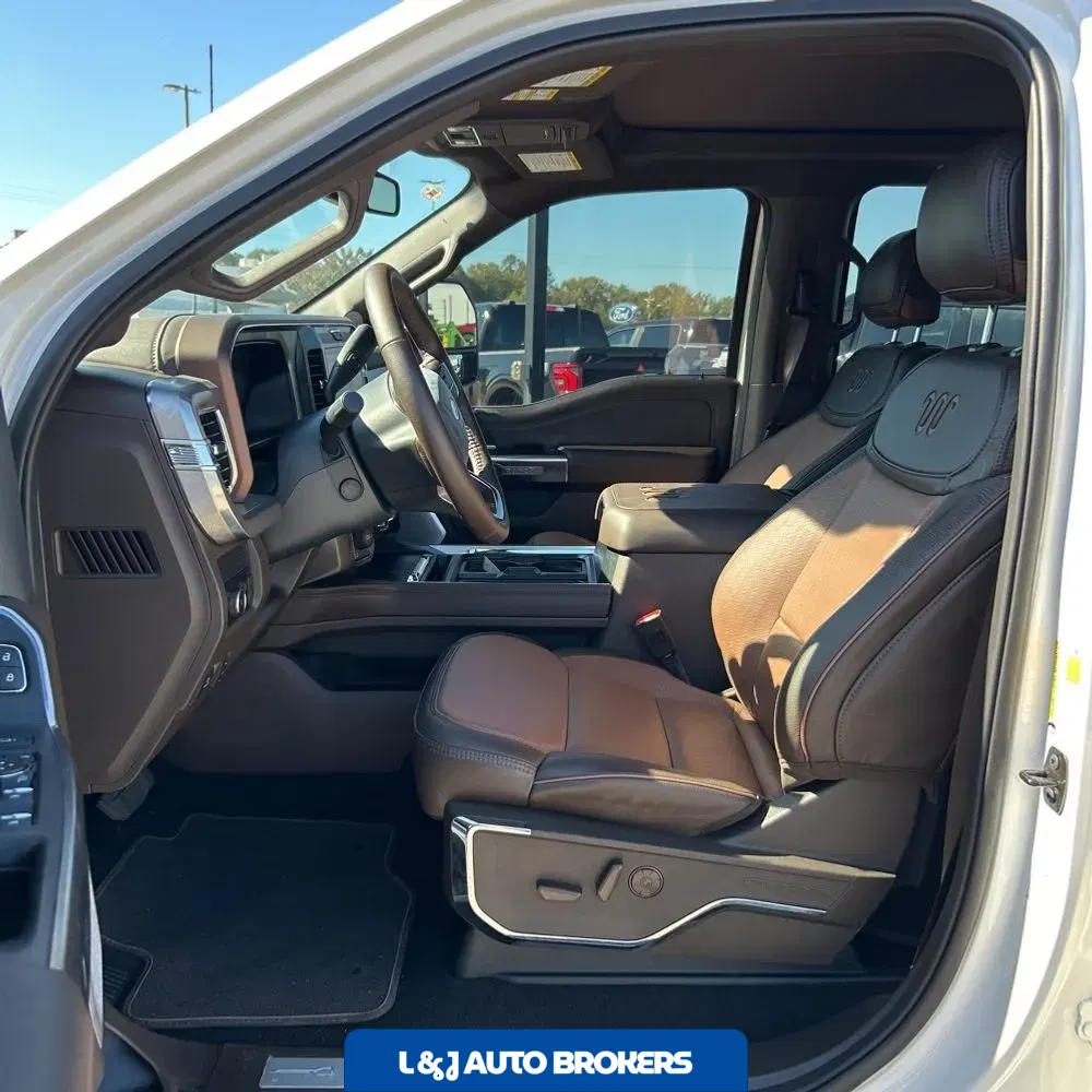 2025 Ford F-350 Super Duty King Ranch