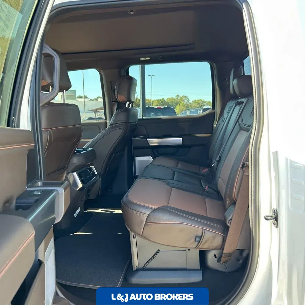2025 Ford F-350 Super Duty King Ranch