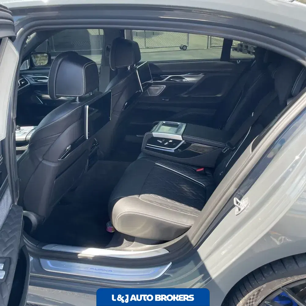 2021 BMW 7 Series ALPINA B7 xDrive