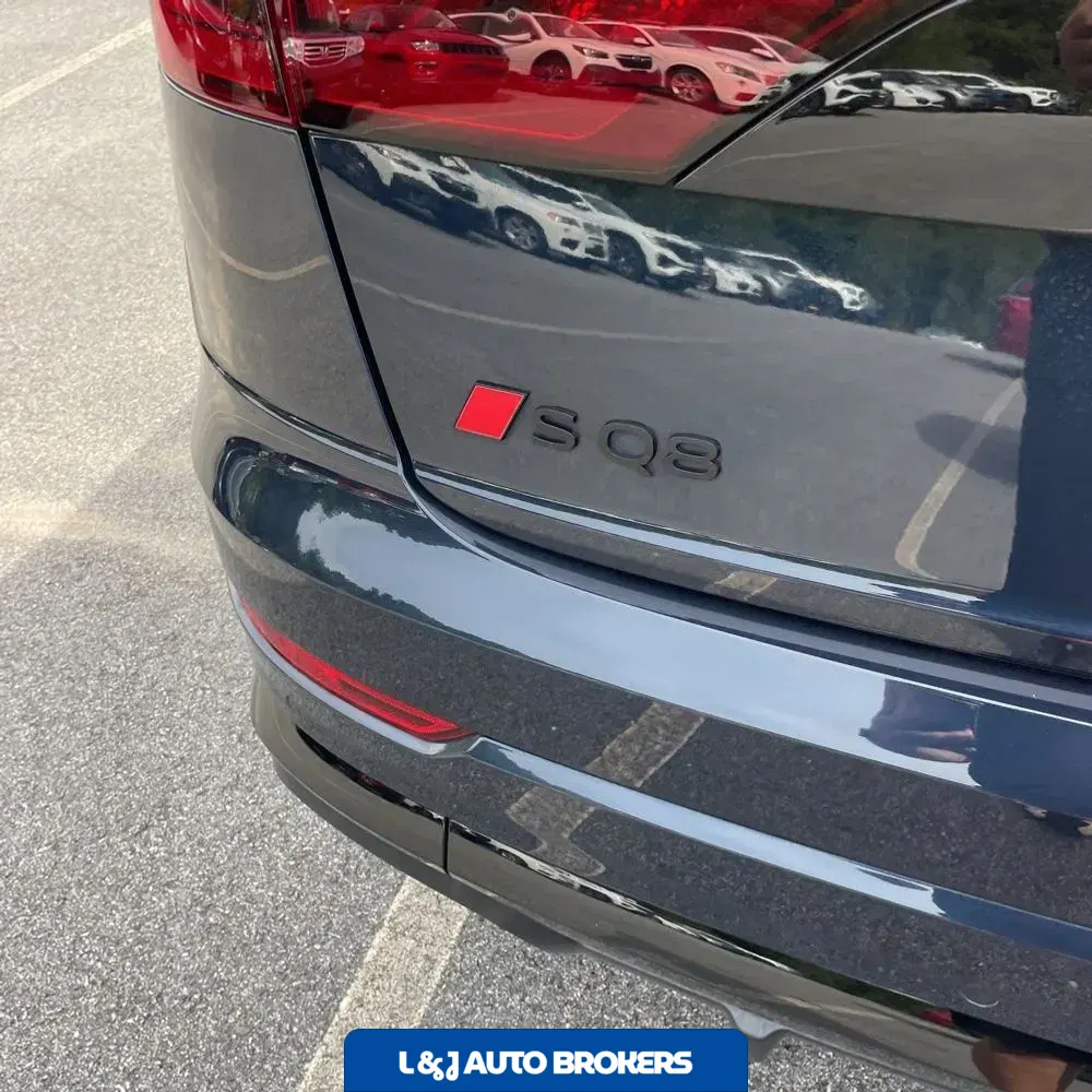 2024 Audi SQ8 Prestige