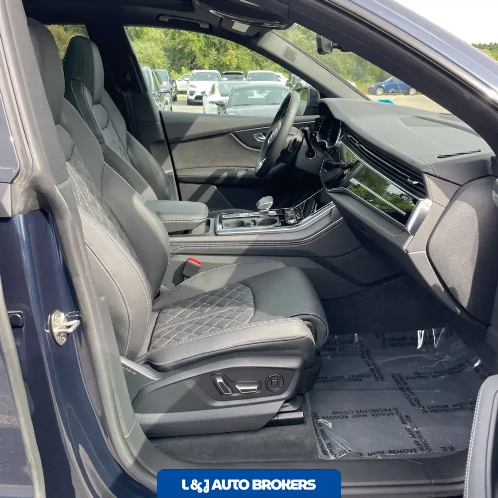 2024 Audi SQ8 Prestige