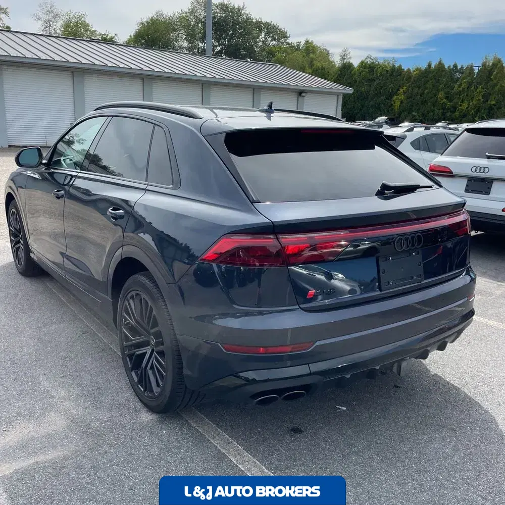 2024 Audi SQ8 Prestige